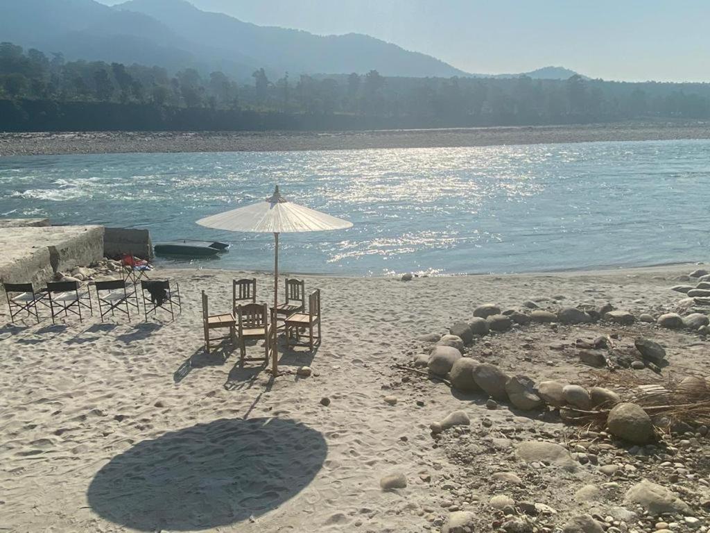 Отель Lushy Days Boom Camp Tanakpur Экстерьер фото
